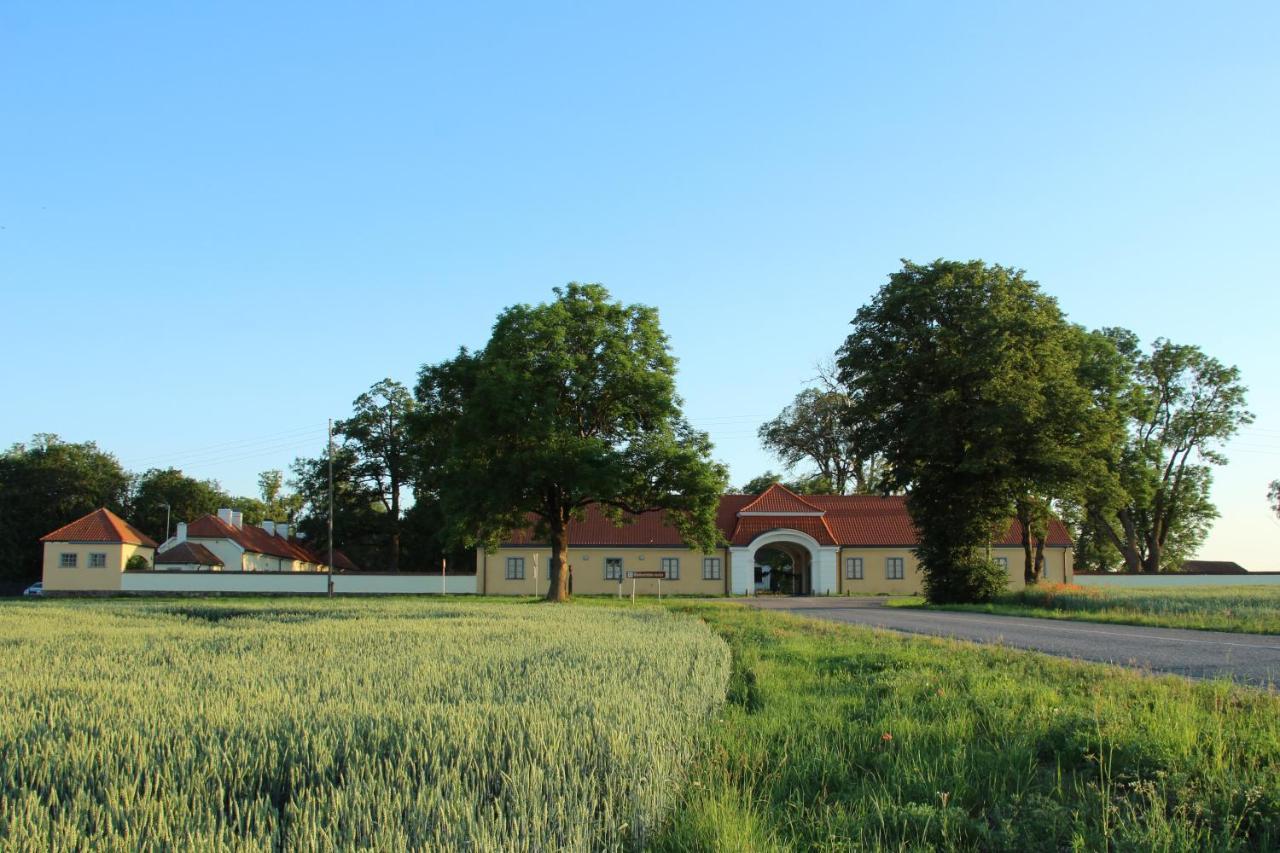 Blankenfeldes Muiza Hotel Tērvete Buitenkant foto
