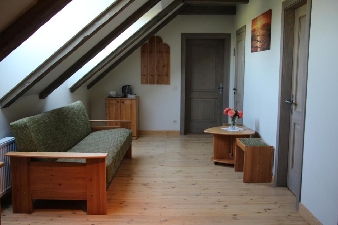 Blankenfeldes Muiza Hotel Tērvete Buitenkant foto